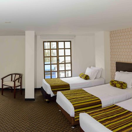 Hotel Castellana 95 Bogota Buitenkant foto